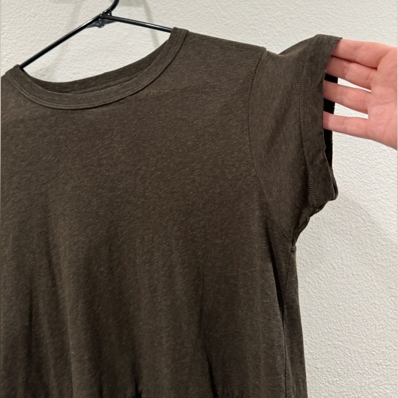 The Great. The Ruffle T Shirt Peplum Grey Short Sleeve Crewneck Shirt Size 0 - Picture 4 of 15